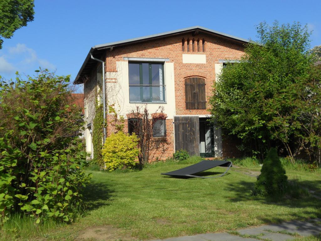 Haus Am See In Kleinzerlang Buitenkant foto